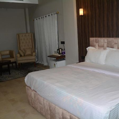 Maharaja Hotel & Banquet Darbhanga Zewnętrze zdjęcie