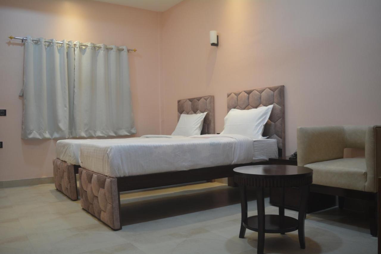 Maharaja Hotel & Banquet Darbhanga Zewnętrze zdjęcie