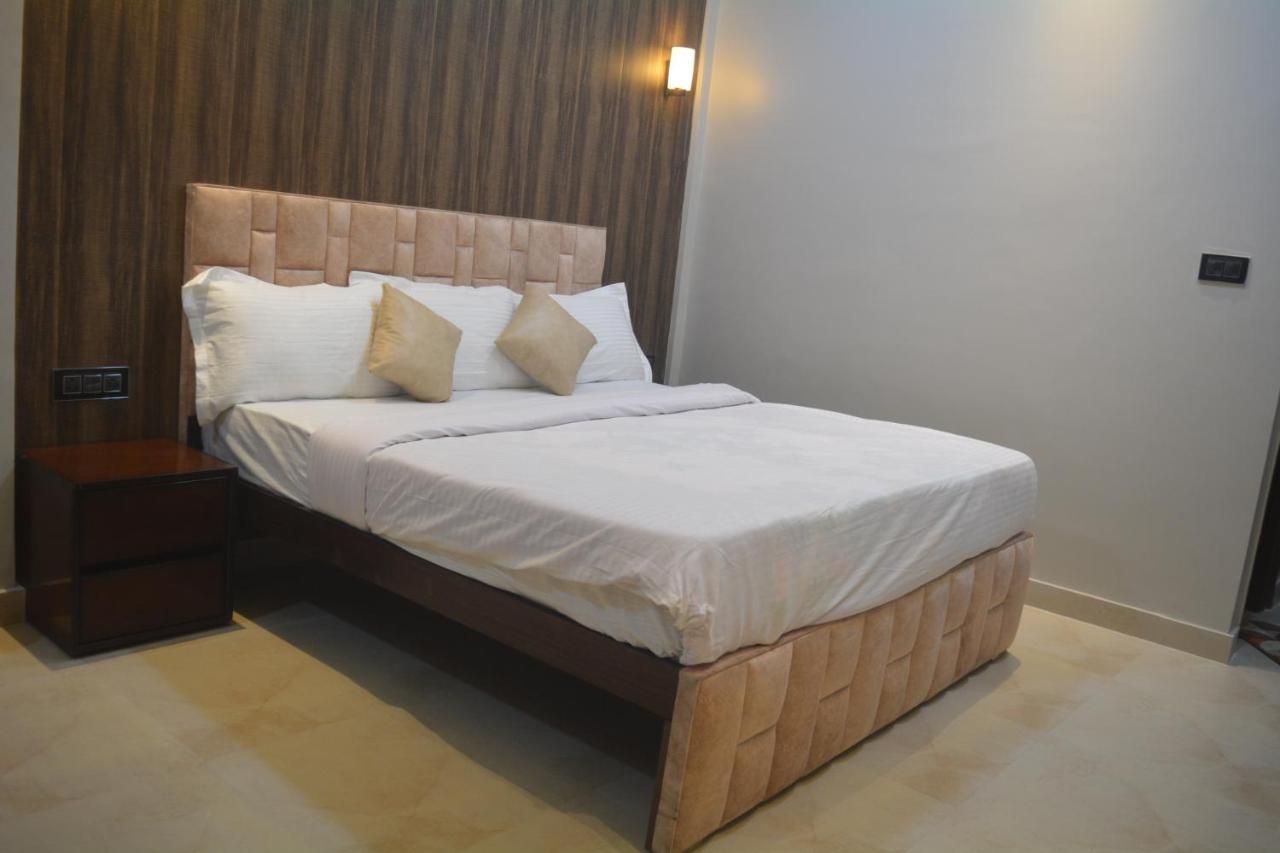 Maharaja Hotel & Banquet Darbhanga Zewnętrze zdjęcie