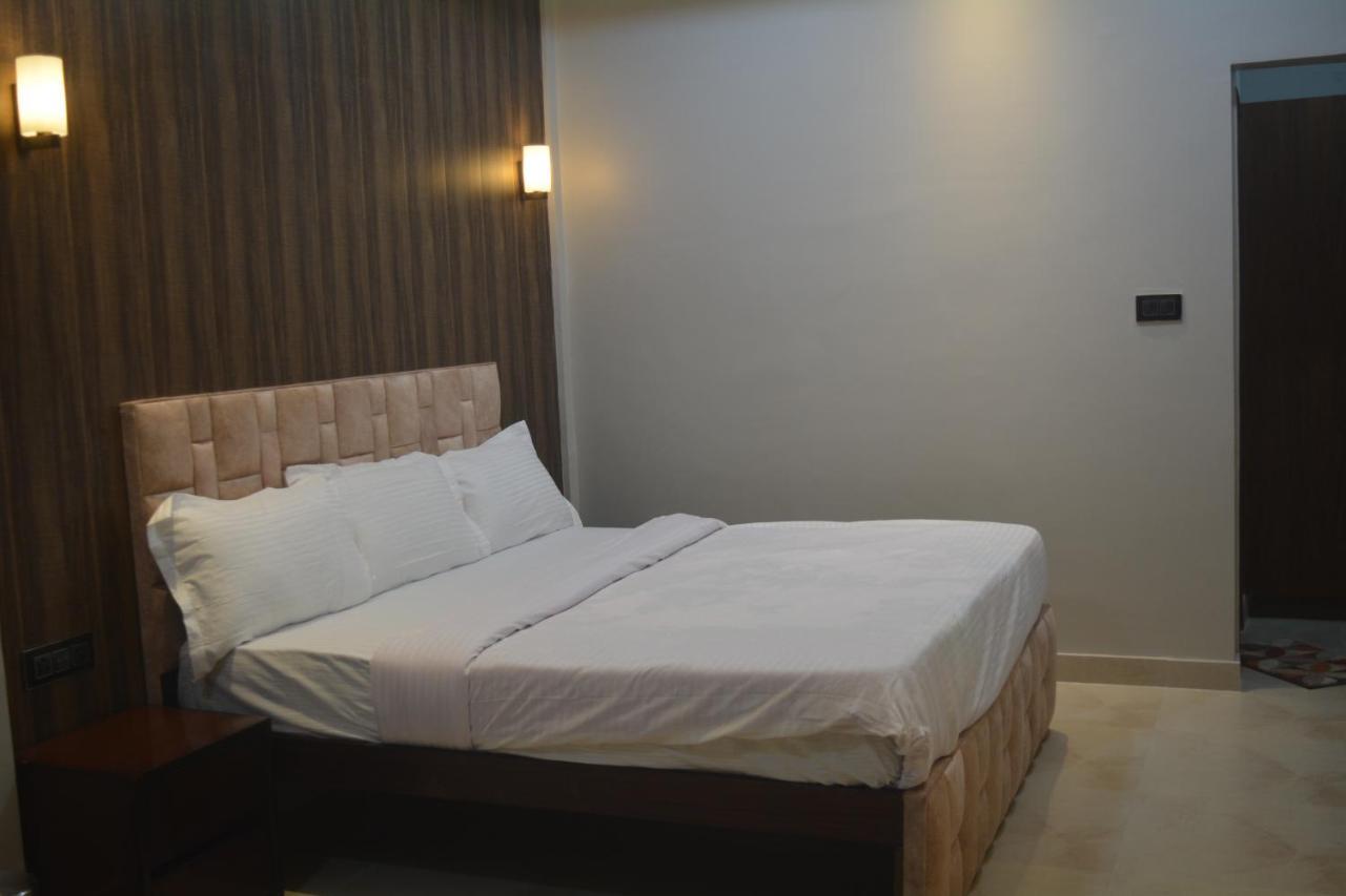 Maharaja Hotel & Banquet Darbhanga Zewnętrze zdjęcie