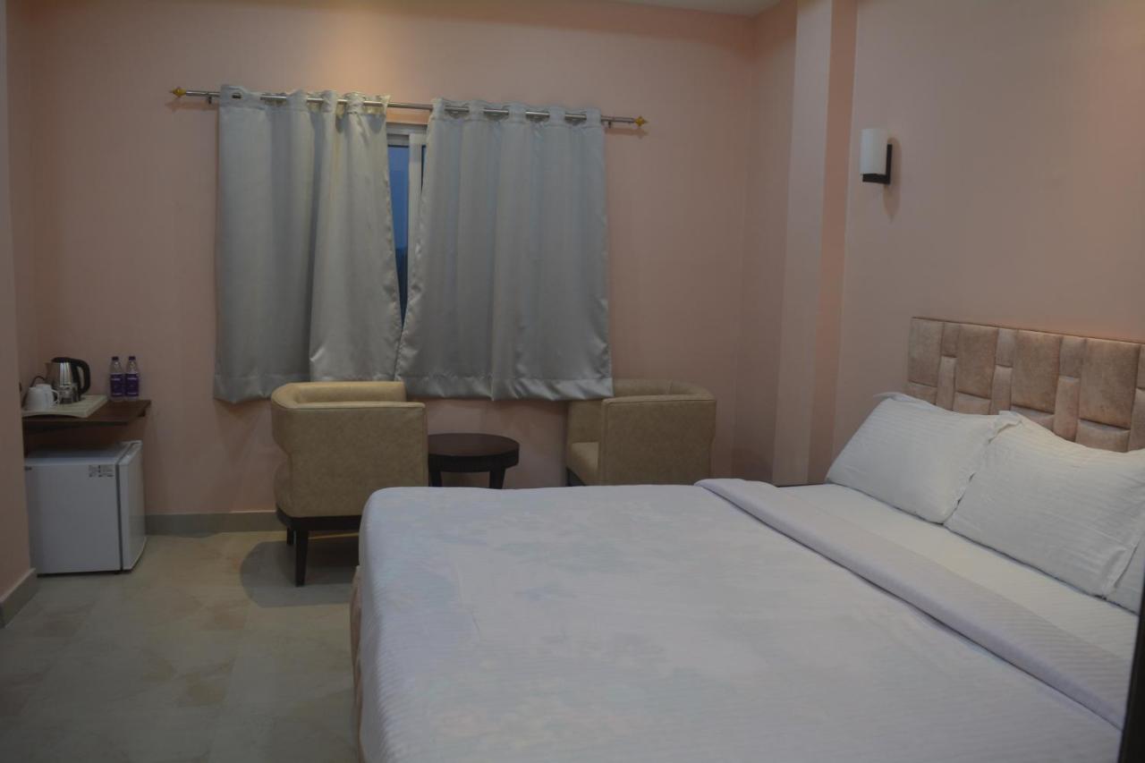 Maharaja Hotel & Banquet Darbhanga Zewnętrze zdjęcie